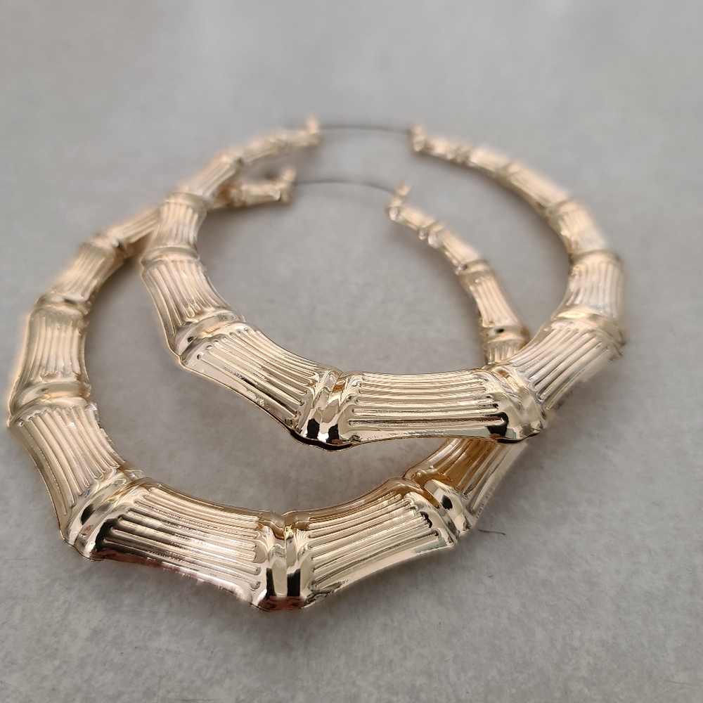 GUESS Gold Tone Bamboo Hoop Earrings 80mm 3" Door Knocker Hip Hop 90s Statement - Picture 3 of 13